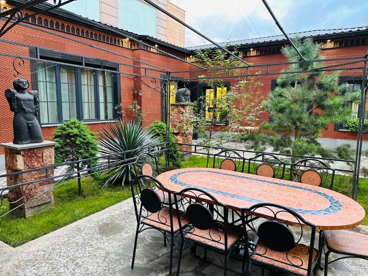 Aspar Boutique Hotel Ереван Экстерьер фото