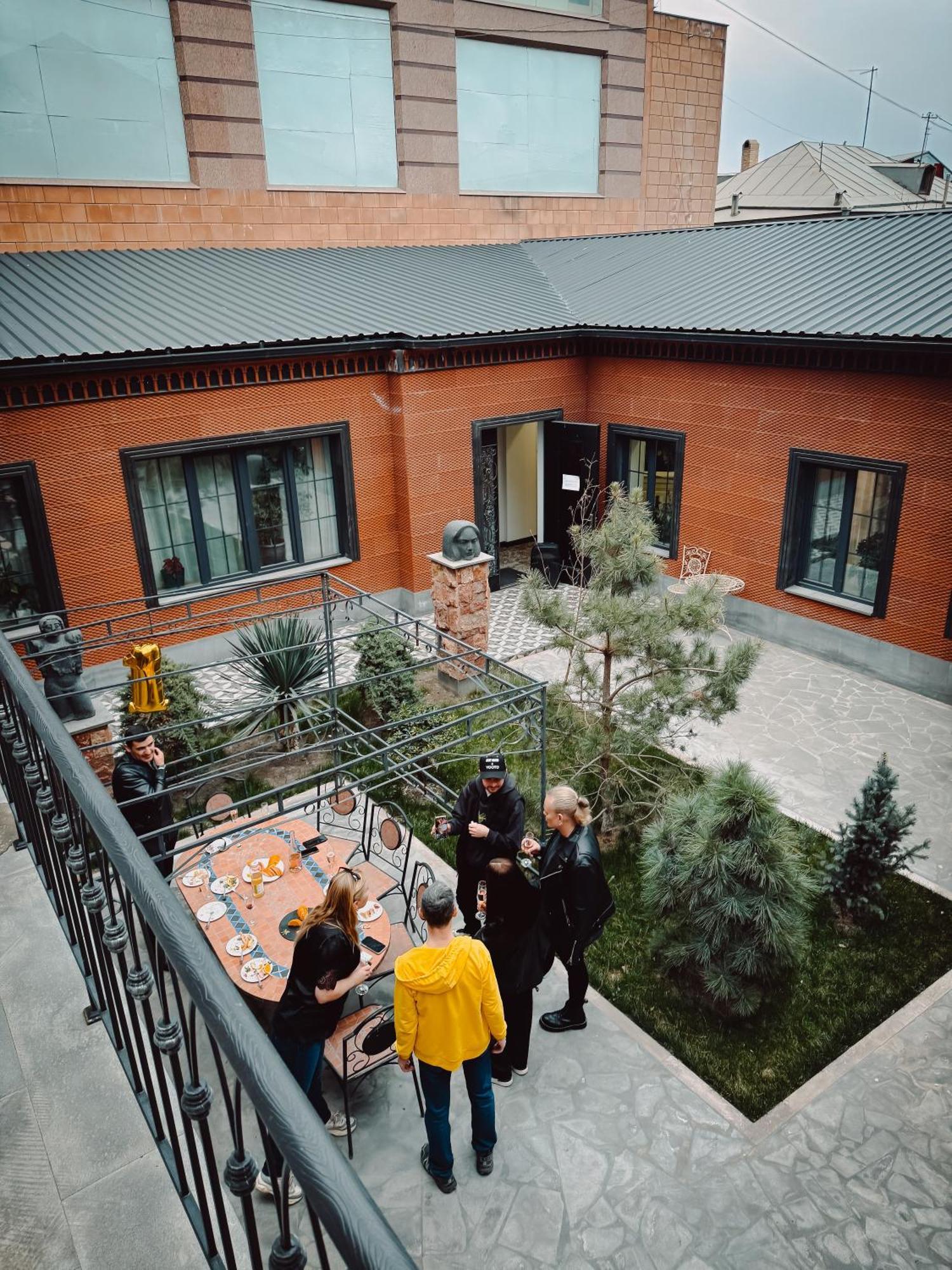 Aspar Boutique Hotel Ереван Экстерьер фото
